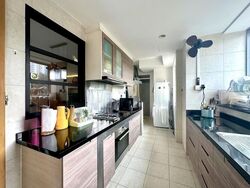 Lakeholmz (D22), Condominium #614143951
